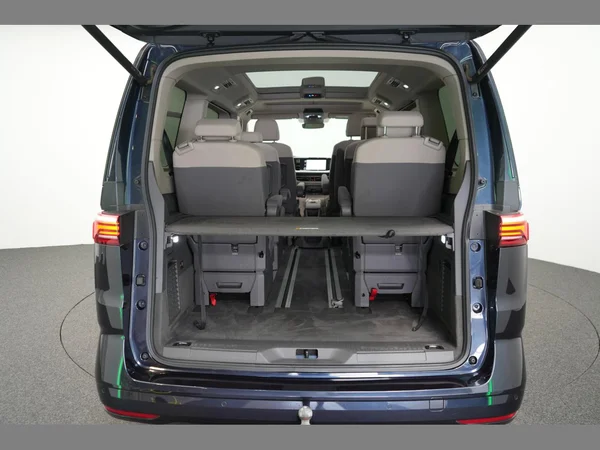 VOLKSWAGEN Multivan T7 Long eHybrid (PHEV) (2022) — foto 9 van 28