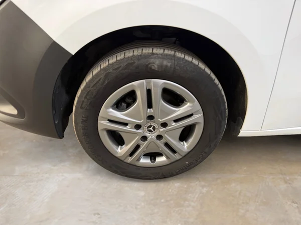 Mercedes-Benz Citan (2024) — foto 2 van 28