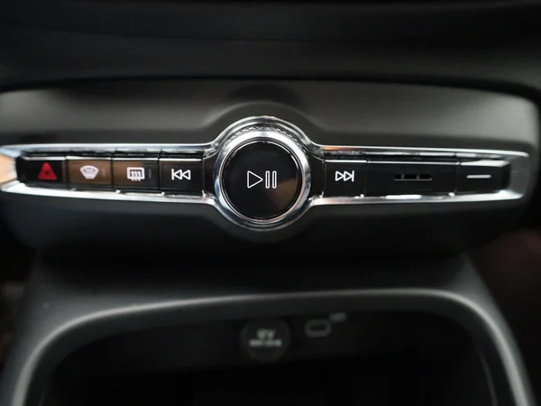 Volvo EX40 (2023) — foto 13 van 39