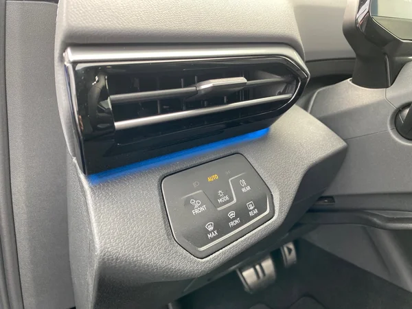 VOLKSWAGEN ID.5 (2022) — foto 9 van 10
