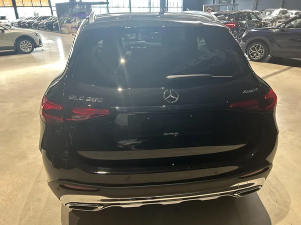Mercedes-Benz GLC (2026) — foto 24 van 29