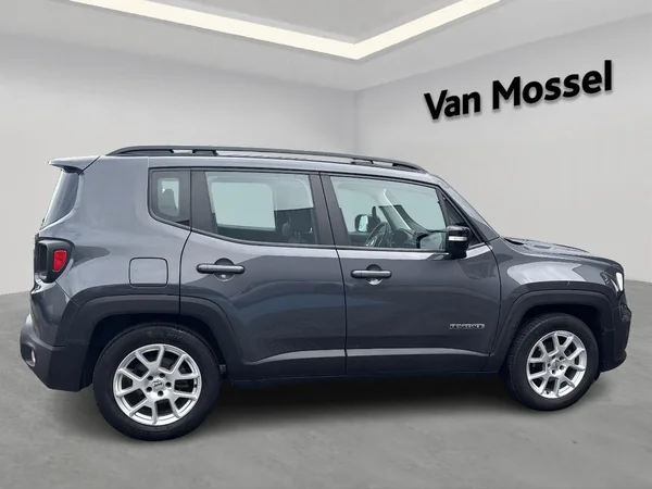 Jeep Renegade (2023) — foto 16 van 20