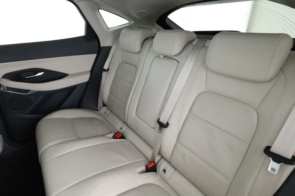 Jaguar E-Pace (2020) — foto 5 van 16