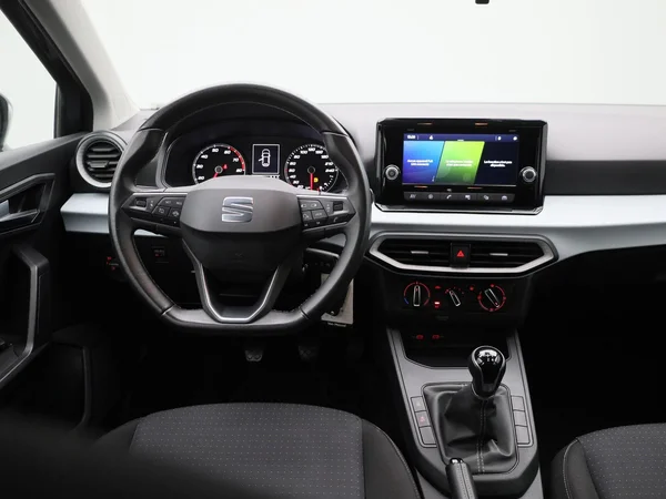 SEAT Ibiza (2023) — foto 36 van 38