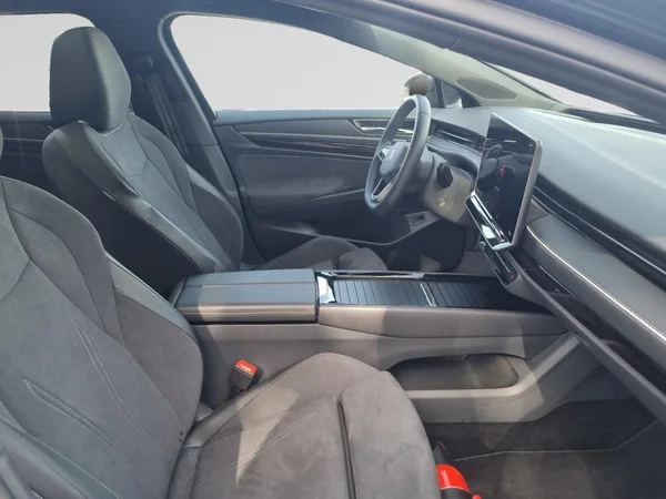 VOLKSWAGEN ID.7 (2026) — foto 8 van 24