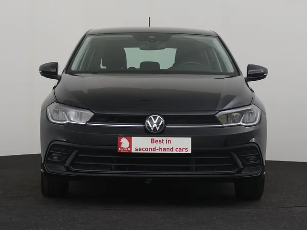 VOLKSWAGEN Polo (2023) — foto 25 van 27