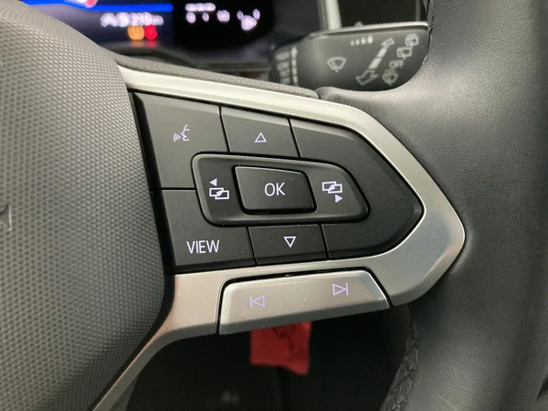 VOLKSWAGEN Polo (2022) — foto 10 van 36