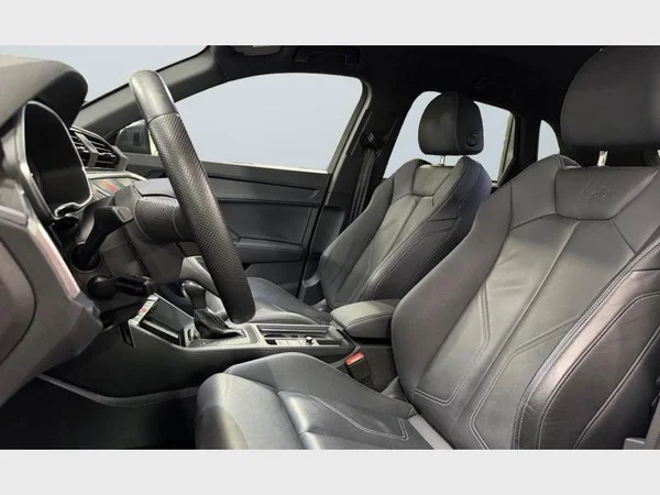 Audi Q3 (2023) — foto 27 van 27