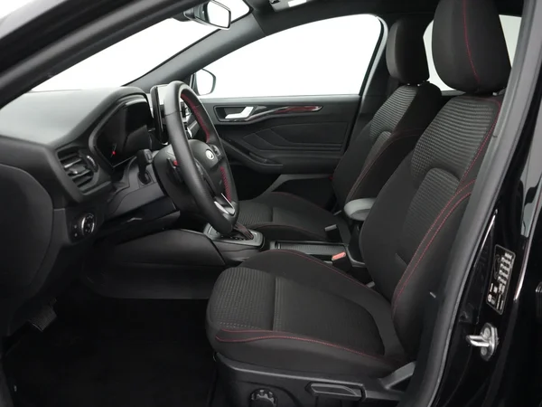 Ford Focus (2023) — foto 3 van 24