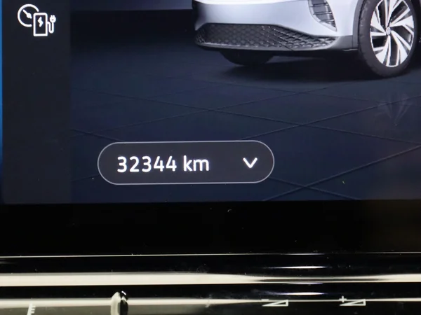 Volkswagen ID.4 (2023) — foto 2 van 37