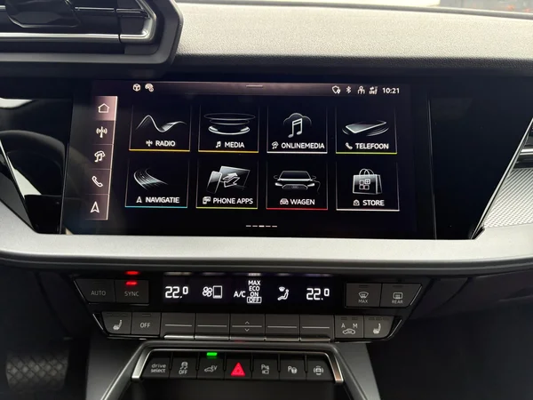 AUDI A3 Sportback PHEV (2025) — foto 7 van 24