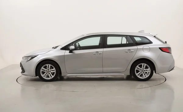 Toyota Corolla SW Hybrid (HEV) (2022) — foto 12 van 35