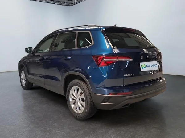 SKODA Karoq (2023) — foto 29 van 31