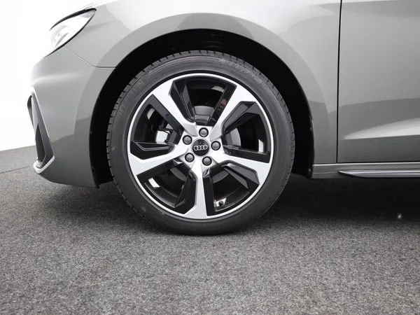 AUDI A1 Sportback (2025) — foto 9 van 23