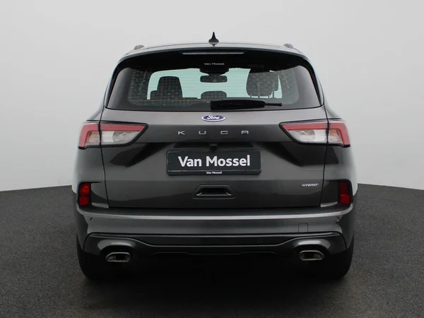 Ford Kuga (2022) — foto 37 van 41