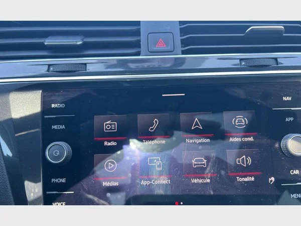 Volkswagen Tiguan (2023) — foto 10 van 21