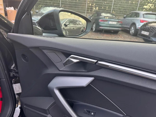 AUDI A3 Sportback (2025) — foto 14 van 24