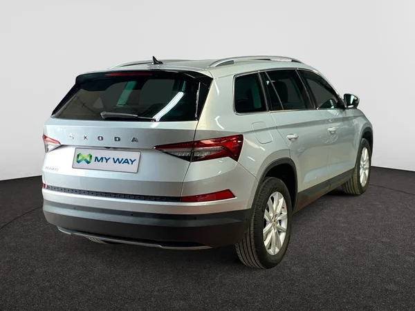 SKODA Kodiaq (2024) — foto 19 van 22