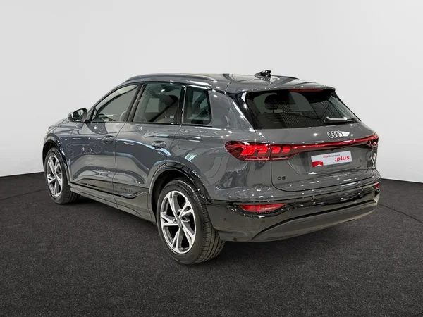 AUDI Q6 e-tron (2025) — foto 11 van 17