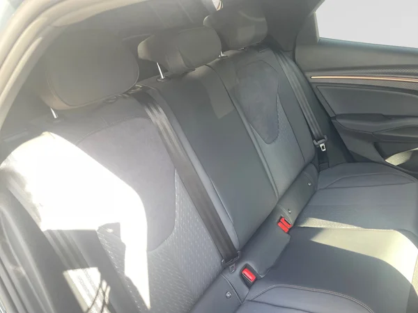 CUPRA Raval (2026) — foto 13 van 22