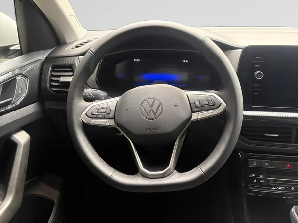 VOLKSWAGEN T-Cross (2026) — foto 4 van 22