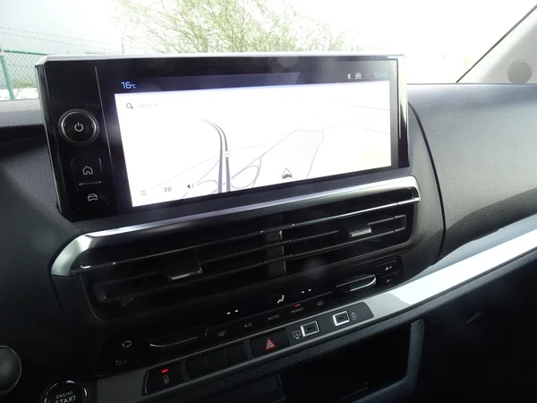 Peugeot Expert (2026) — foto 7 van 34