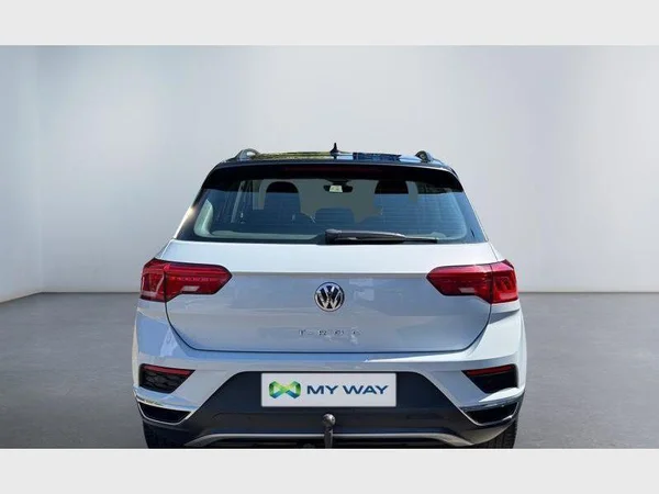 Volkswagen T-Roc (2019) — foto 25 van 28
