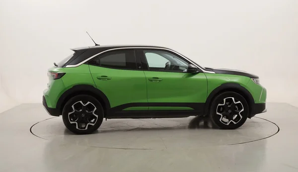 Opel E-Mokka (2021) — foto 18 van 21