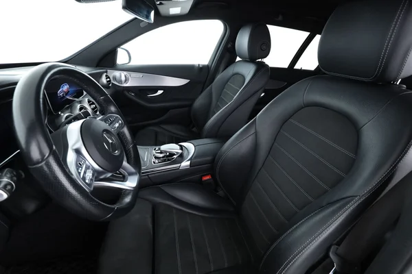 Mercedes-Benz C-Klasse (2020) — foto 16 van 16