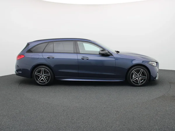 Mercedes-Benz C-Klasse (2025) — foto 27 van 30