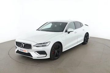 Volvo S60 8212dcce-78a7-4da1-b545-8b6929d6e4aa