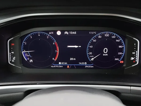 Volkswagen T-Roc (2023) — foto 4 van 27