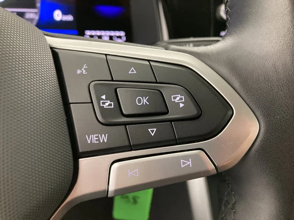 VOLKSWAGEN Polo (2025) — foto 16 van 36