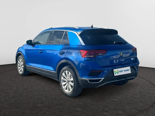VOLKSWAGEN T-Roc (2020) — foto 18 van 24