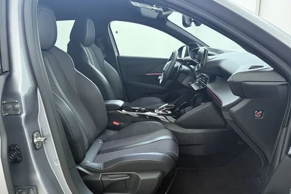 Peugeot 208 (2021) — foto 20 van 22