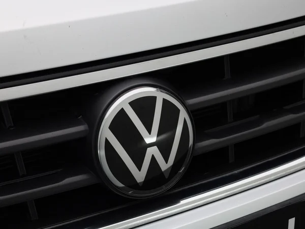 Volkswagen Tiguan (2022) — foto 29 van 48