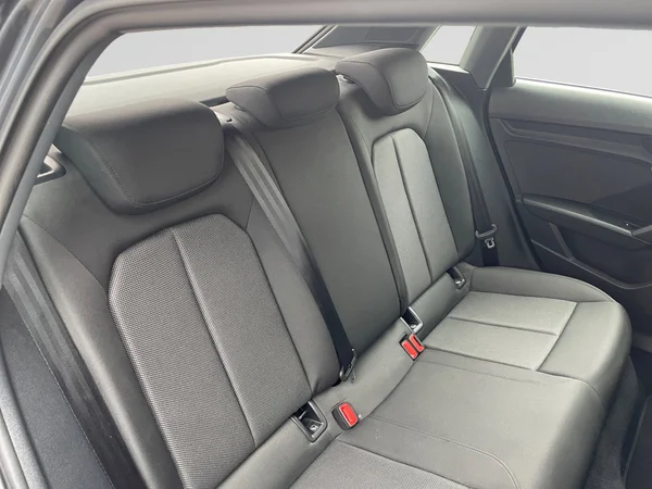 AUDI A3 Sportback (2023) — foto 8 van 20