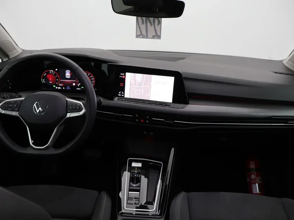 Volkswagen Golf (2024) — foto 6 van 29