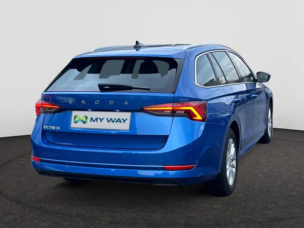 SKODA Octavia Combi (2021) — foto 19 van 23