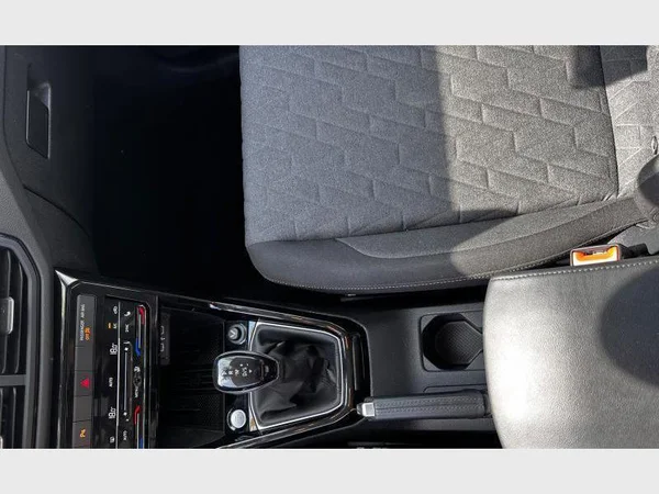 Volkswagen T-Cross (2025) — foto 8 van 31