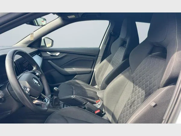 Skoda Scala (2022) — foto 5 van 26