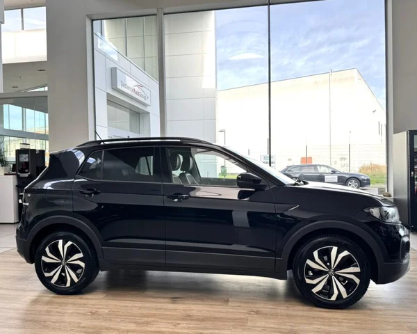 Volkswagen T-Cross (2022) — foto 26 van 30