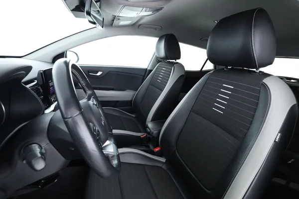 Kia Stonic (2022) — foto 16 van 16