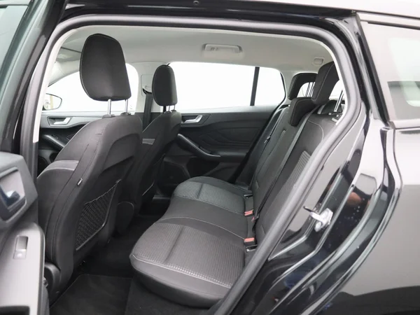 Ford Focus (2022) — foto 2 van 38