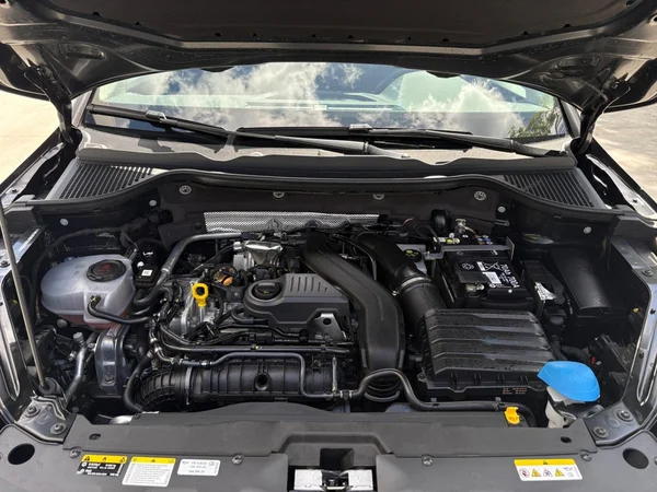 SKODA Karoq (2025) — foto 15 van 24