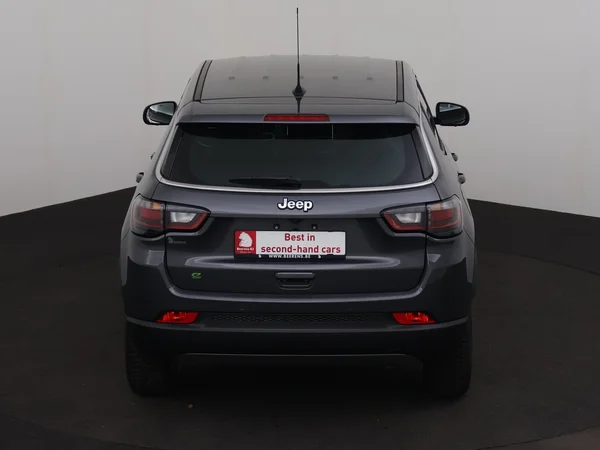 JEEP Compass (2024) — foto 26 van 29