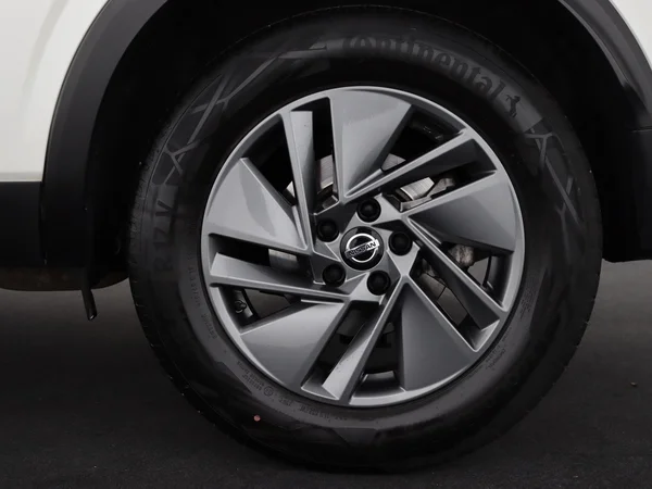 NISSAN Qashqai (2022) — foto 7 van 29