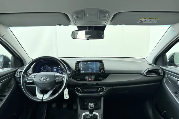 Hyundai i30 (2019) — foto 24 van 24