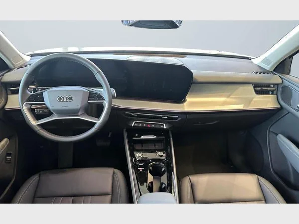 AUDI Q3 Sportback (2026) — foto 16 van 25