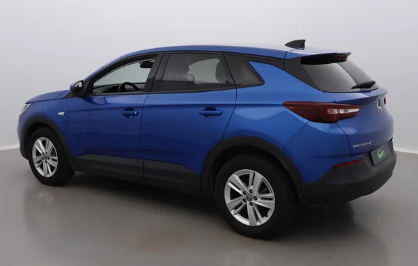 Opel Grandland X (2019) — foto 23 van 49